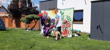 received_710659993278032_Easy-Resize.com_