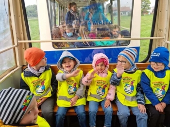 received_926366074937712_Easy-Resize.com_