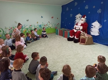 received_368818845115904_Easy-Resize.com_